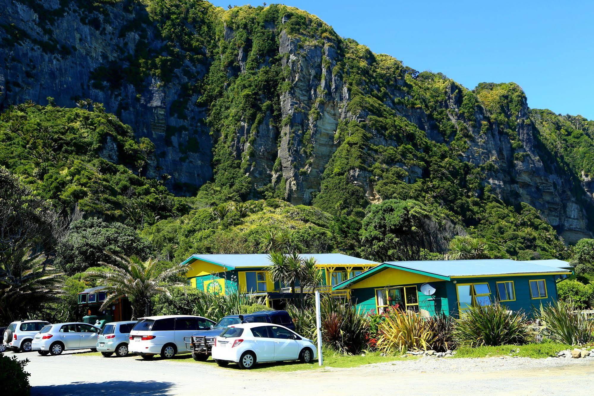 Punakaiki Beach Hostel Екстериор снимка